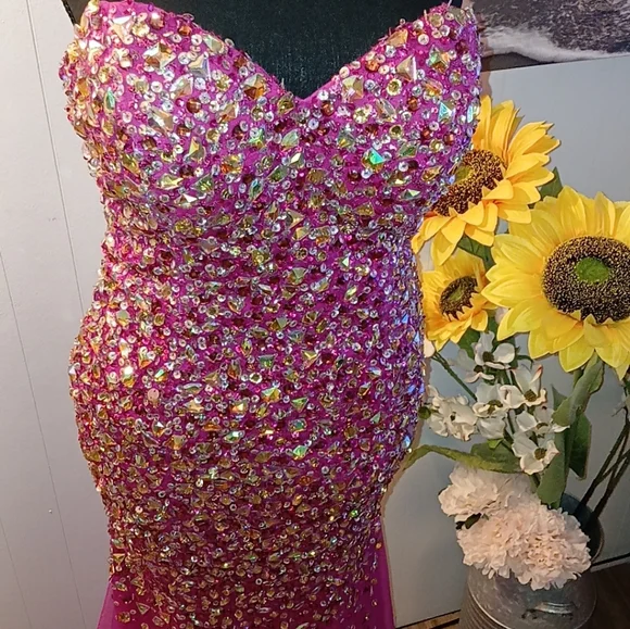 Pink strapless special occasion dress - Picture 3 of 6